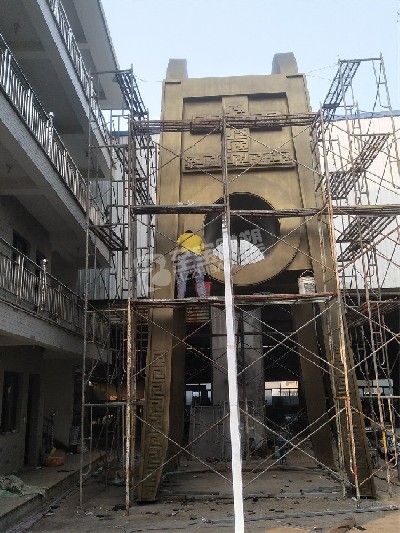 教學(xué)樓標(biāo)志性建筑創(chuàng)意抽象鐘不銹鋼雕塑定制